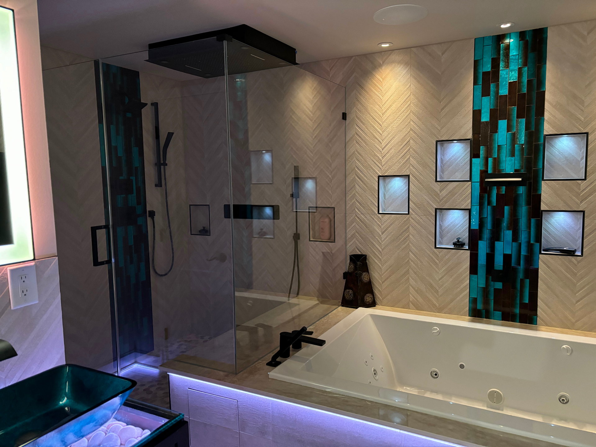 Bathroom Suite — Glass Shower & Soaking Tub
